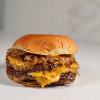 **1/2 LB. WAGYU DOUBLE SMASH CHEESEBURGER COMBO*